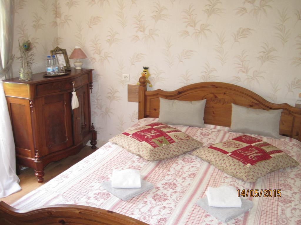 Hotel Le Commerce Neuville  Zewnętrze zdjęcie